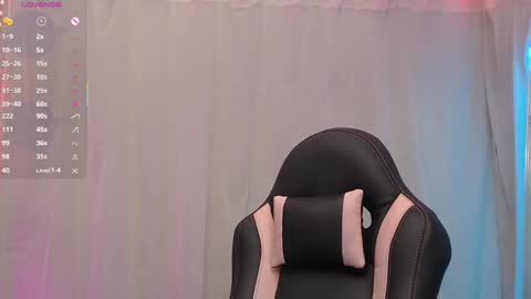 Snapshot of lilithwallkeer chatting on 09-13-25, 07:08 Maria online show from 09-13-25, 07:08