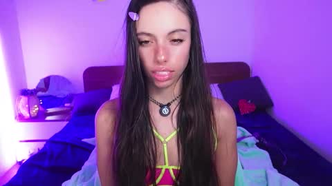 Lill Dayna online show from 11-30-25, 05:44