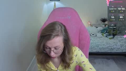 Maria online show from 09-17-25, 02:24