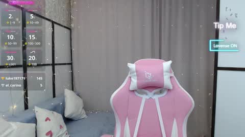 Lillian online show from 02-15-25, 11:06