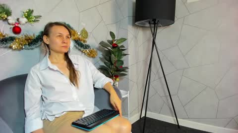 Snapshot of lillian_white1 chatting on 01-13-25, 04:28 lillian_white1 online show from 01-13-25, 04:28