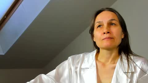 Snapshot of lillian_white1 chatting on 02-01-25, 10:26 lillian_white1 online show from 02-01-25, 10:26