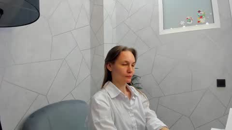 Snapshot of lillian_white1 chatting on 03-11-25, 10:29 lillian_white1 online show from 03-11-25, 10:29