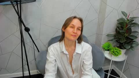Snapshot of lillian_white1 chatting on 03-11-25, 01:34 lillian_white1 online show from 03-11-25, 01:34