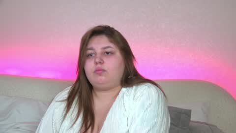 Snapshot of lillianhaig chatting on 01-15-25, 06:22 LillianHaig online show from 01-15-25, 06:22