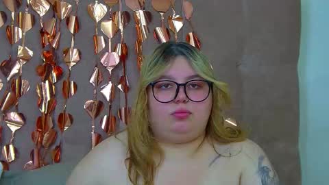 LillianHaig online show from 02-13-26, 07:10