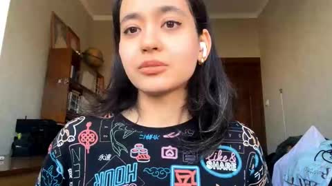 Snapshot of lillieborbon chatting on 11-17-25, 08:09 lillieborbon online show from 11-17-25, 08:09