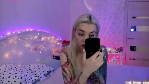 LilliMoore online show from 09-09-25, 11:59