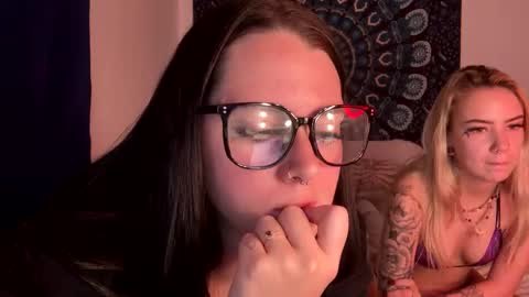 lillstephanie online show from 09-23-25, 03:09