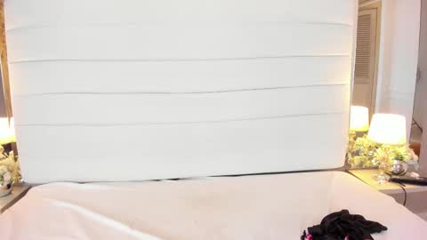 Snapshot of lilly_2809_ chatting on 09-12-25, 04:23 Lizeth follow me in my igimlilycute 3 online show from 09-12-25, 04:23