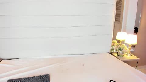 Snapshot of lilly_2809_ chatting on 09-18-25, 04:14 Lizeth follow me in my igimlilycute 3 online show from 09-18-25, 04:14