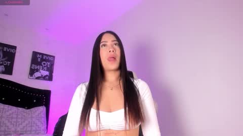 Lilly online show from 11-16-25, 09:04