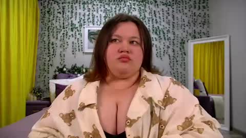 LiloLewins online show from 12-29-24, 01:17