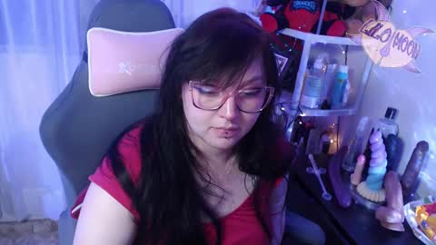 Lilo  online show from 02-28-25, 07:26