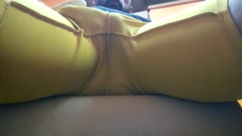 Snapshot of lilpetoman chatting on 10-22-25, 12:11 lilpetoman online show from 10-22-25, 12:11