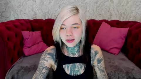 Little slave Kayden online show from 01-15-25, 11:00