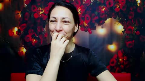 lilugrants online show from 02-11-25, 03:40