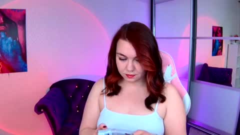 Lilu online show from 02-15-25, 12:22