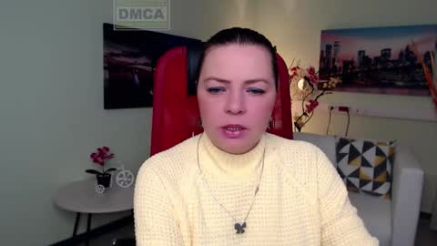 Lily online show from 11-30-25, 09:13