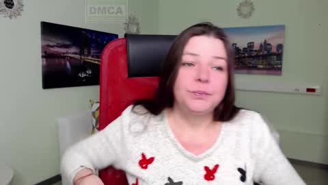 Lily online show from 02-11-26, 04:50