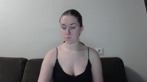 lily_love_x online show from 01-05-25, 12:09