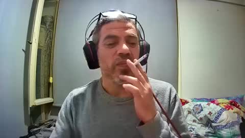 Snapshot of lily_lovelyman_ chatting on 02-19-25, 10:09 lily lovelyman online show from 02-19-25, 10:09