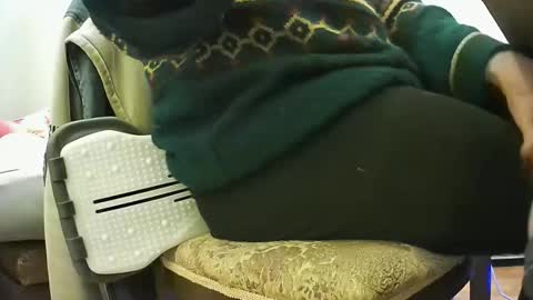 Snapshot of lily_lovelyman_ chatting on 10-18-25, 02:14 lily lovelyman online show from 10-18-25, 02:14