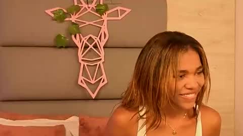 Snapshot of lily_miiller chatting on 10-28-25, 09:50 Lily Miiller online show from 10-28-25, 09:50