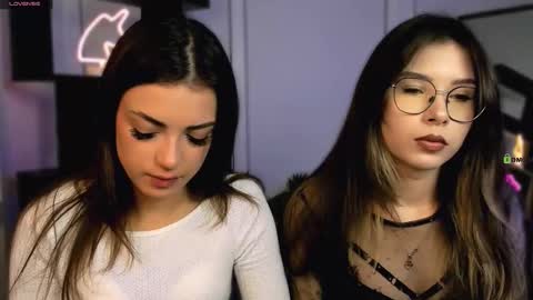 Lily online show from 10-14-25, 07:03