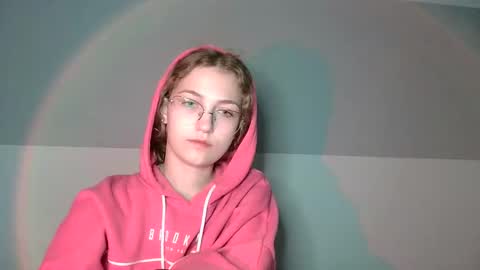 Snapshot of lily_tayberry chatting on 09-30-25, 07:13 small lily online show from 09-30-25, 07:13