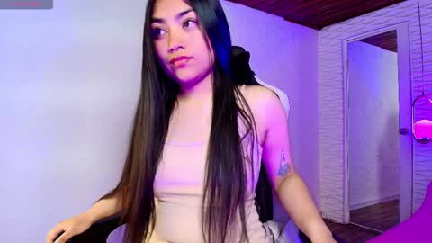 lily_waist online show from 09-16-25, 11:11