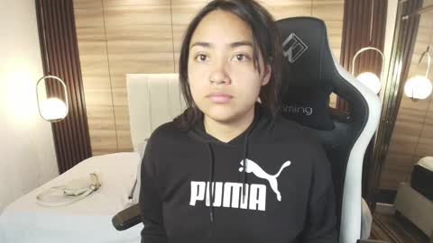 lily_waist online show from 02-02-26, 11:31