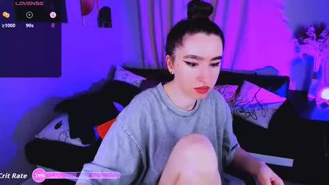 LILY online show from 10-12-25, 10:36