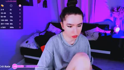 LILY online show from 10-17-25, 08:06