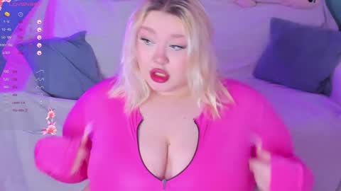 Lily online show from 02-23-25, 06:34