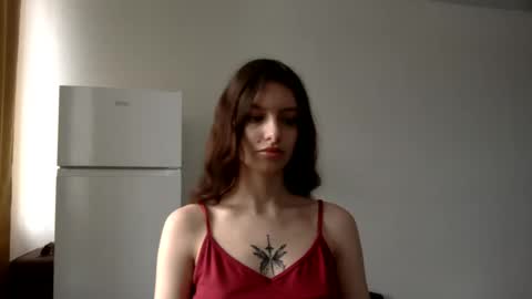 lilycandy_ online show from 02-19-25, 10:23