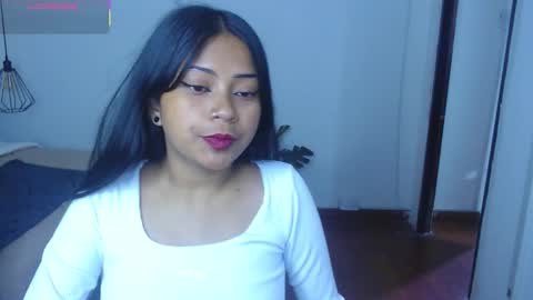 CALL ME   L I L Y   online show from 10-19-25, 05:24