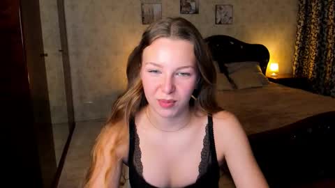 Snapshot of lilyeblake chatting on 02-08-26, 10:40 lilyeblake online show from 02-08-26, 10:40