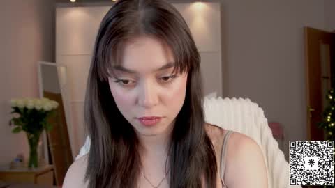 Snapshot of lilyewing_ chatting on 12-14-24, 02:31 Lily   online show from 12-14-24, 02:31
