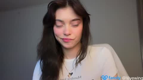 Snapshot of lilyewing_ chatting on 01-29-25, 05:35 Lily   online show from 01-29-25, 05:35