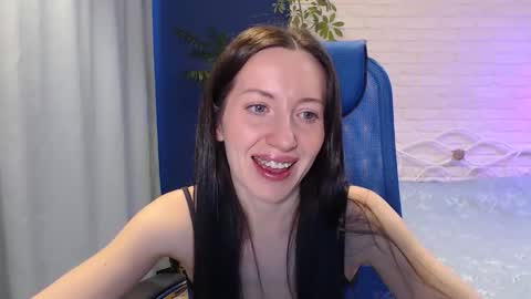 Lily online show from 09-14-25, 09:41