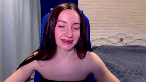 Lily online show from 03-24-26, 03:44