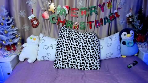 Snapshot of lilystarlight chatting on 12-20-24, 07:01 Lilian online show from 12-20-24, 07:01