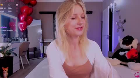 Lily online show from 02-20-25, 03:30