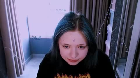 Lina2D tyan online show from 10-19-25, 08:15