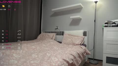 Lina online show from 02-07-25, 09:58