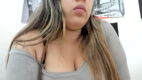 Lina Browm online show from 02-11-26, 05:29