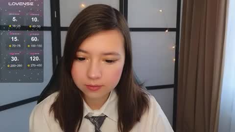 Snapshot of lina_brownie chatting on 10-26-25, 03:12 Lina online show from 10-26-25, 03:12