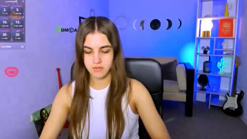 lina_fox12 online show from 11-25-25, 01:33