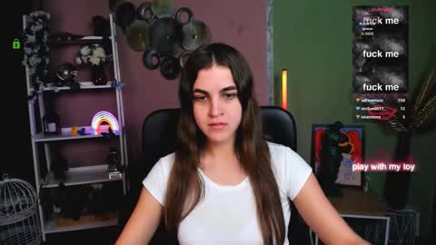 lina_fox12 online show from 12-04-25, 02:59